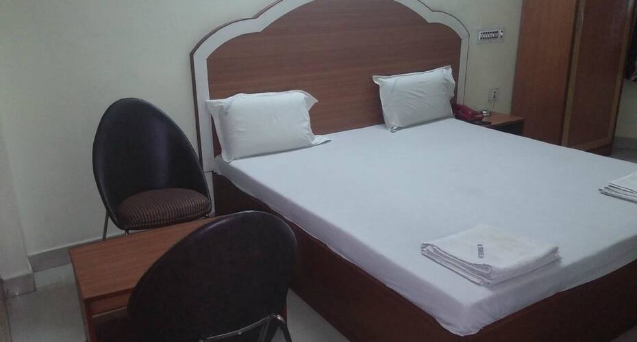 DM Travellers Inn, Chennai 5